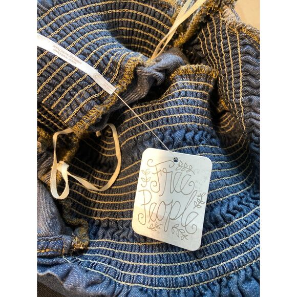 NWT Free People "This is Everything" baby doll Tie smocked Denim Mini Dress XS - Picture 9 of 9